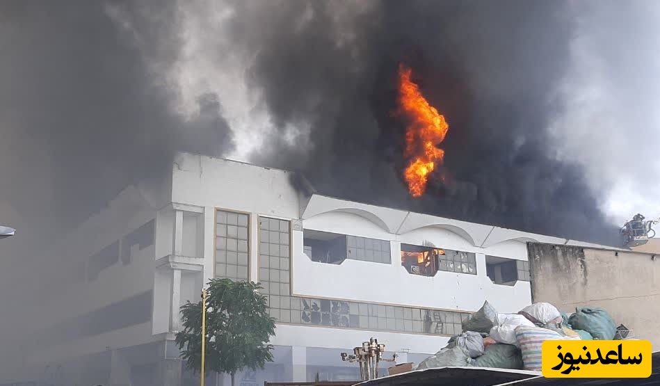 ببینید | آتش سوزی وحشتناک در بندرانزلی و لحظه نفسگیر تخلیه مجتمع تجاری ونوس / در چند ثانیه همه چیز به آتش کشیده شد + ویدئو