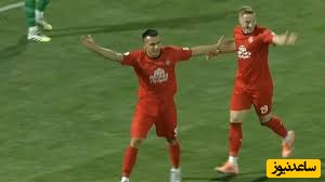 گل اول ترکتور / اشتباه مهلک مدافع گل‌گهر و گلزنی حسین‌زاده در دقیقه 24