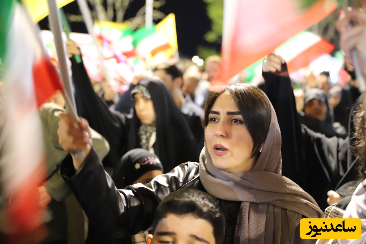 تحمع مردم تبریز  در شب 54 ام تجمعات شبانه