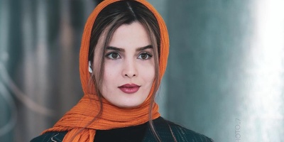لحظه‌ای که صدای پدافند غزاله اکرمی را به‌هم ریخت / دغدغه و نگرانی مشترکی که این روزها همه با آن دست‌وپنجه نرم می‌کنند!