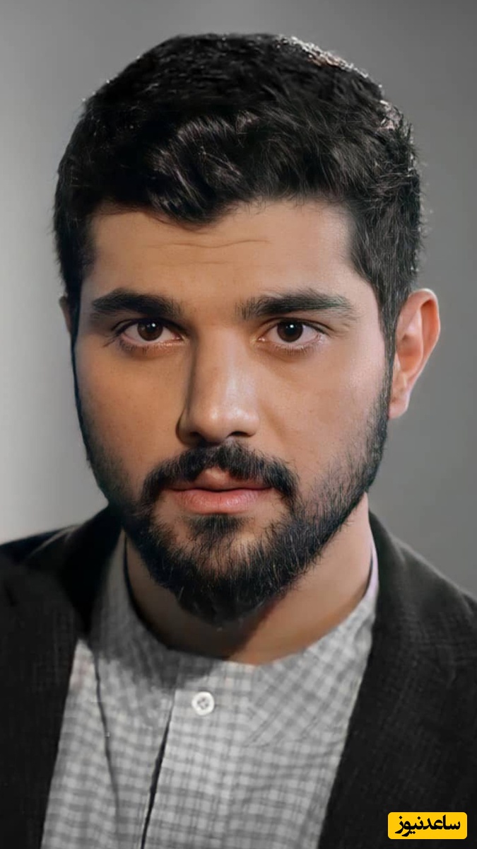 گریه‌های شبانه سینا مهراد روی سجاده نماز! کسی باورش نمی‌شه...