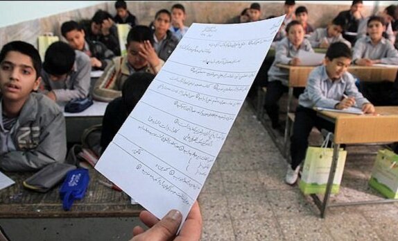 پاسخ خنده دار دانش آموز ایرانی به سوال تاریخ، تاریخ ساز شد+عکس/با این جوابت به کل تقویم آتیش زدی🤣