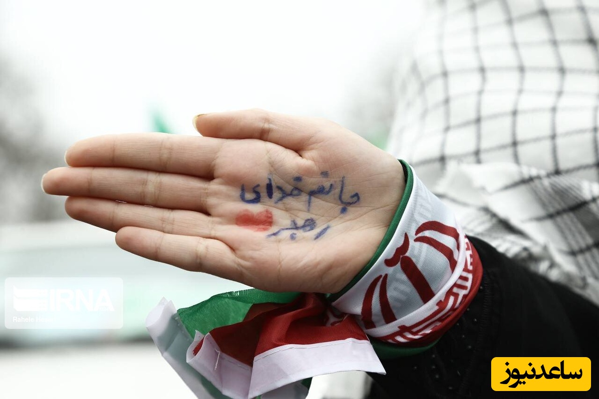 «حماسـہ ملت در نجـف آباد»

اے در رگانم خون وطــــن 
اے پرچمـــــت ما را کـفـن...!