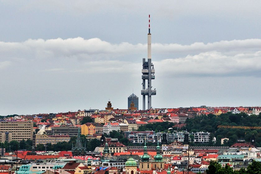 آشنایی با برج تلویزیونی ژیژکوف در جمهوری چک