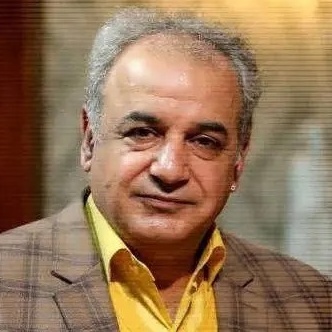 (ویدیو) غم‌انگیز ترین شعر وحشی بافقی از زبان رشید کاکاوند/ ای که دل بردی ز دلدار من آزارش مکن/ آنچه او در کار من کردست در کارش مکن