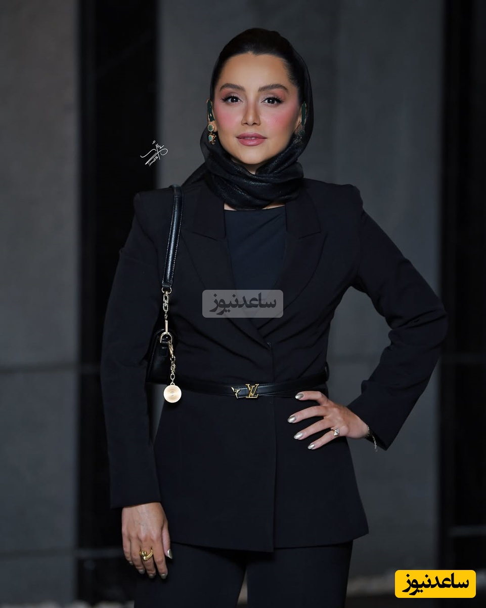 نازنین بیاتی