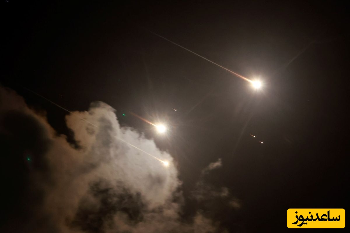 زیبایی های شب گذشته در آسمان پایگاه آمریکایی😍 ستاره باران آسمان با موشک های ایران