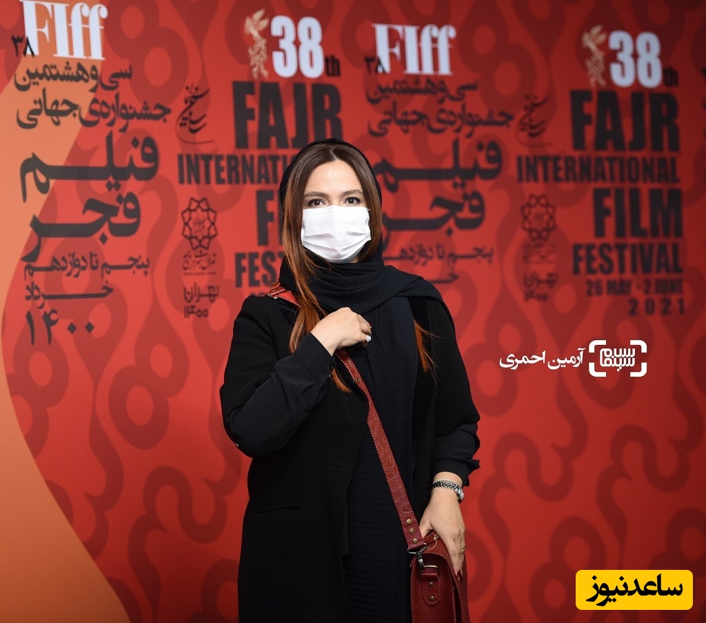 گلاره عباسی