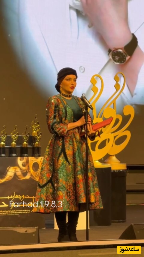 نگاهی به استایل یلدایی بازیگران ایرانی در فرش قرمز جشن حافظ/ بهنوش طباطبایی، شراره رخام،مریم کاویانی، بهاره رهنما، الیکا عبدالرزاقی، رابعه اسکویی، غزل شاکری و...