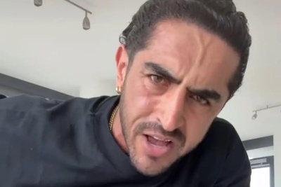 ببینید| صحبت‌های مجری در برنامه زنده درباره  آیسان اسلامی!/ تا دیروز به پلیس التماس میکردی پدرم رو نجات بدین الان همون پلیسارو..../ شرافت هم خوب چیزیه+ویدیو