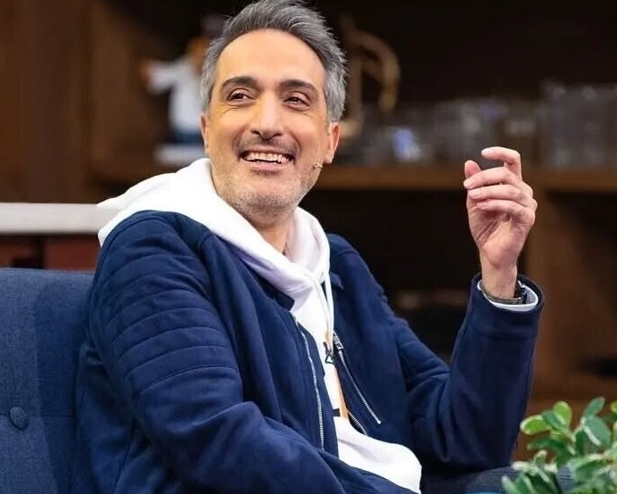 (سکانس برتر) سطح آی‌کیوی سمی امیرمهدی ژوله در «ملاقات با جادوگر»😂😂 / عددا مگه از یک شروع نمیشن؟