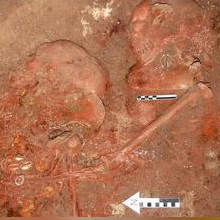کشف قبر 9 هزار ساله در  جنوب دریاچه ارومیه/
فلز 3 کیلو و نیمی در این قبر تاریخ فلز کاری را جا به جا کرد +فیلم
