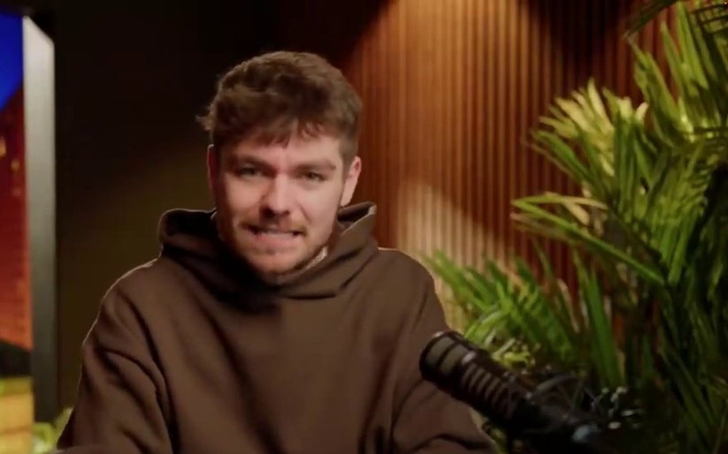 ببینید| اعتراف تحلیل گر معروف آمریکایی به انهدام ناو عظیم آمریکایی توسط ایران و شکست مفتضاحنه آمریکا در این جنگ+ ویدیو