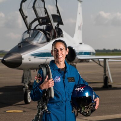 فضانورد زن ایرانی‌تبار فرمانده ماموریت فضایی ناسا شد +عکس