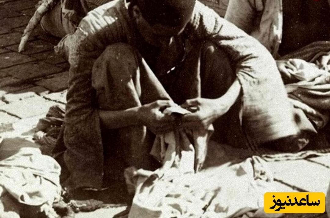 عکس؛ سفر به تاریخ؛ چهار مرد ایرانی عهد قاجار در حال گرفتن «شپش»؛ 130 سال قبل