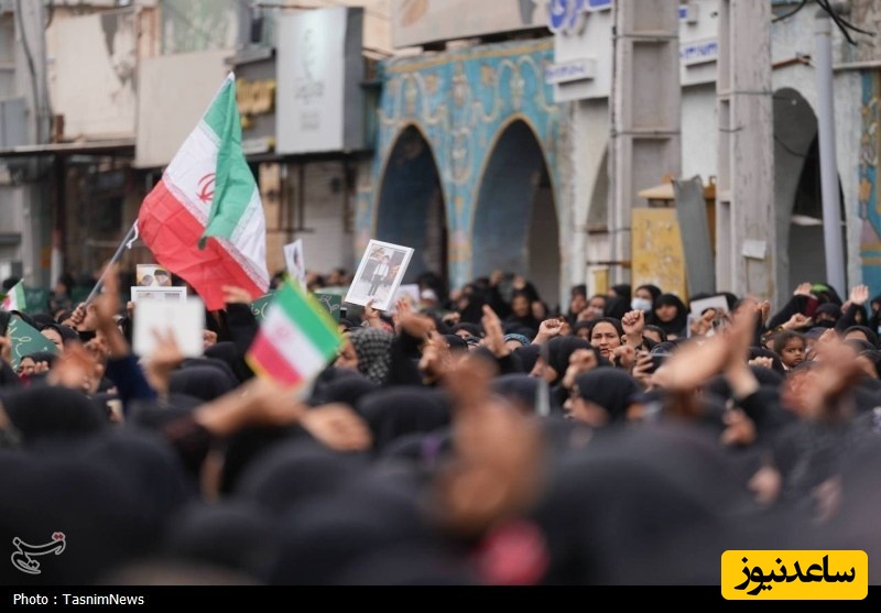 مراسم تشییع دانش آموزان مینابی