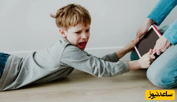 بازی با موبایل قبل از خواب برای کودکان چه عوارضی دارد؟