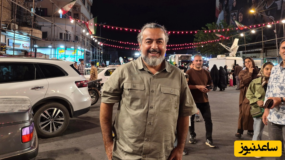 کنسرت خیابانی پرواز همای ویژه تیم ملی ایران در میدان انقلاب با حضور ده ها هزار نفر از عاشقان این مرز و بوم+فیلم/ای عشق بی‌کران وطن من❤