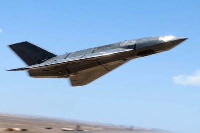 حیرت‌انگیز و فوق‌پیشرفته؛ تصویری از لحظه آماده‌سازی و شلیک پهپاد تمام ایرانی حدید+فیلم