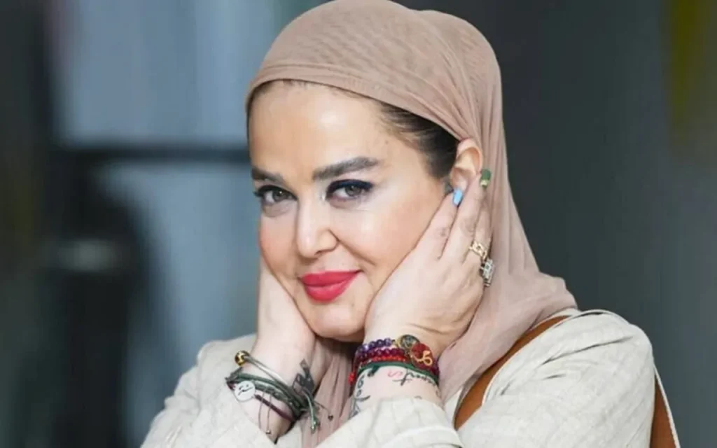 (عکس) کافه‌گردی خیابانی بهاره رهنما در هافبرگ اتریش با استایل زمستانی