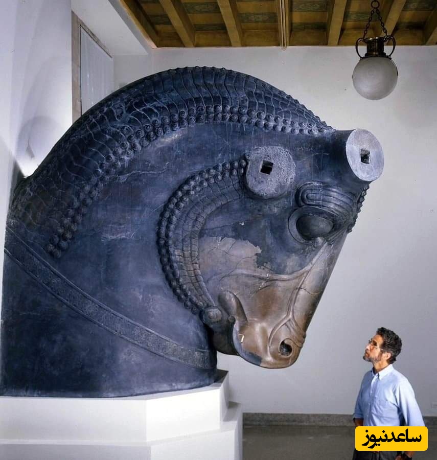 سرستون هخامنشی