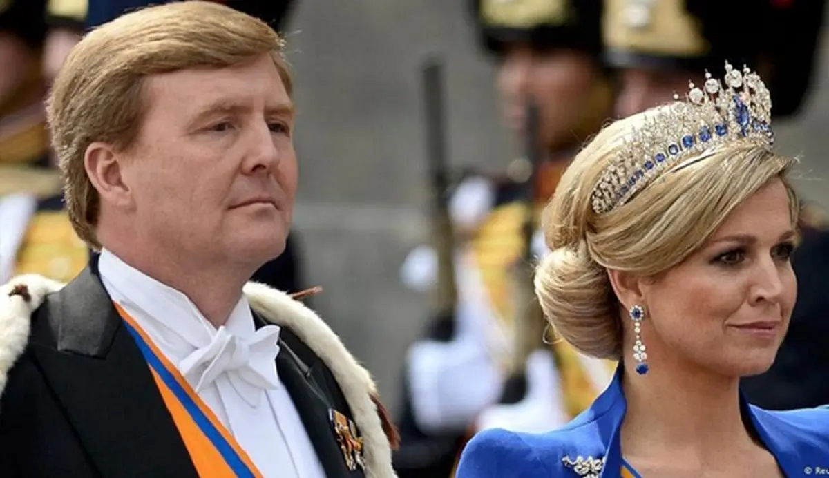 دیزاین جذاب لباس گرانقیمت ملکه هلند در عکس یادگاری سران ناتو پربازدید شد +فیلم/ ترامپ با اردوغان دل داد و قلوه گرفت...