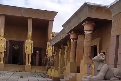 به بهانه پایان محبوب ترین سریال ایرانی؛ نگاهی به پشت صحنه دکوراسیون سریال یوسف پیامبر در شهر ری؛ شبیه سازی رود نیل و شترهای مصری از بندرعباس، دوخت لباس زلیخا با نخ طلا و...