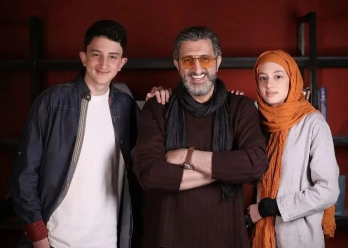 اعترافِ تماشایی یوسف صیادی: پدری که «نه گفتن» را بلد نیست! همیشه از مهر مادری گفتیم؛ اما این بار از «قهرمانِ بی‌صدای» خانه می‌گوییم!