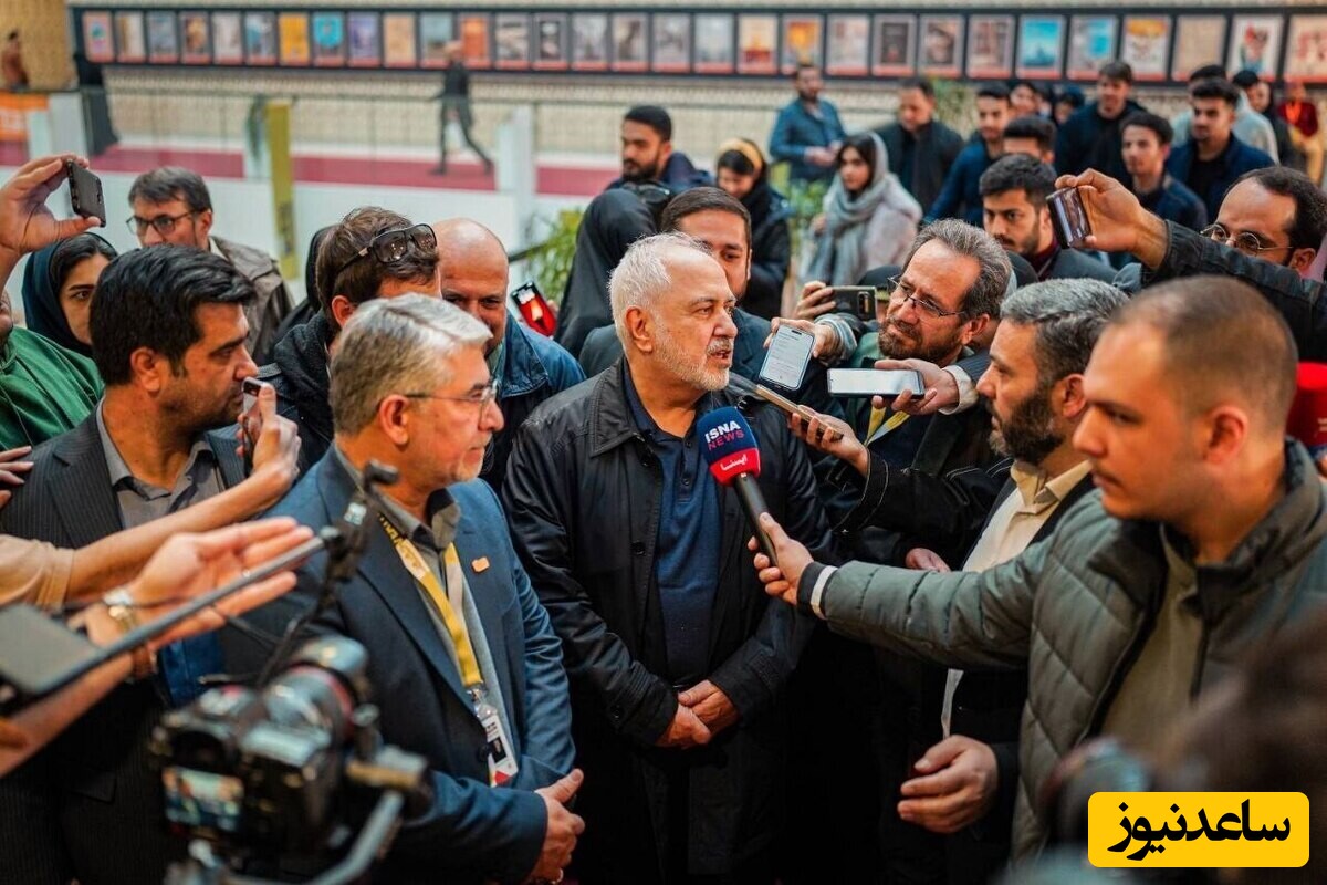 محمدجواد ظریف در یک رویداد سینمایی: خیلی‌ها از مستند برای تحریف تاریخ استفاده می‌کنند