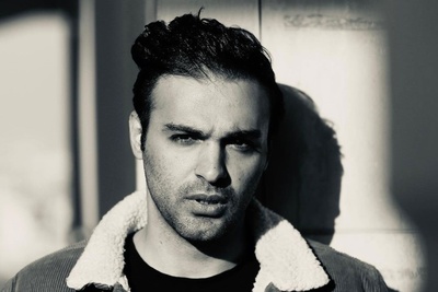 نگاهی به تمرینات جهنمی و طاقت فرسای سامان صفاری، امیر سریال دلدادگان/ حرفه‌ای و کاربلد+فیلم