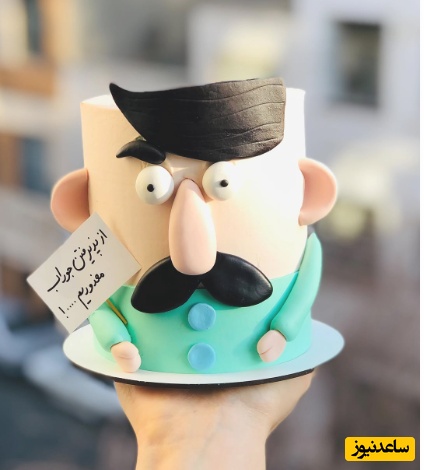 اعتراض خنده‌دار و بامزه قناد باهوش به کادوی تکراری آقایان به مناسبت روز مرد؛ وقتی کیک‌ها هم معترض می‌شوند😂+ویدیو/ برای باباهاتون کادو گرفتین؟