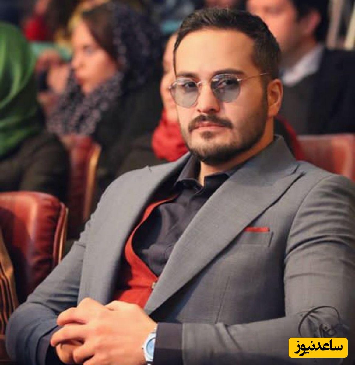 شعرخوانی بینظیره میلاد کی مرام از فاضل نظری در محضر مهران مدیری/ در راه رسیدن به تو گیرم که بمیرم، اصلاً به تو افتاد مسیرم که بمیرم
+ ویدئو