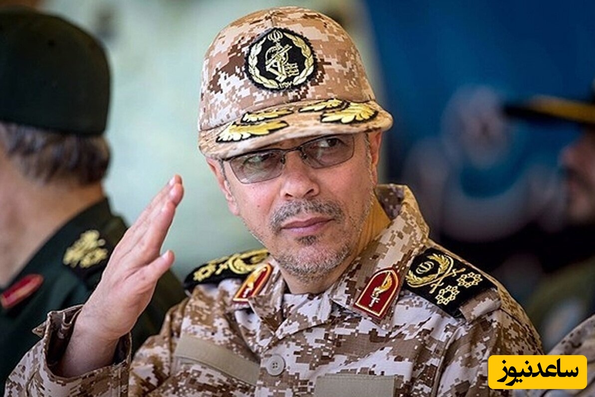 عکسی کمتر دیده شده از شهید سپهبد محمد باقری در کنار مادرش در دهه شصت در بهشت زهرا