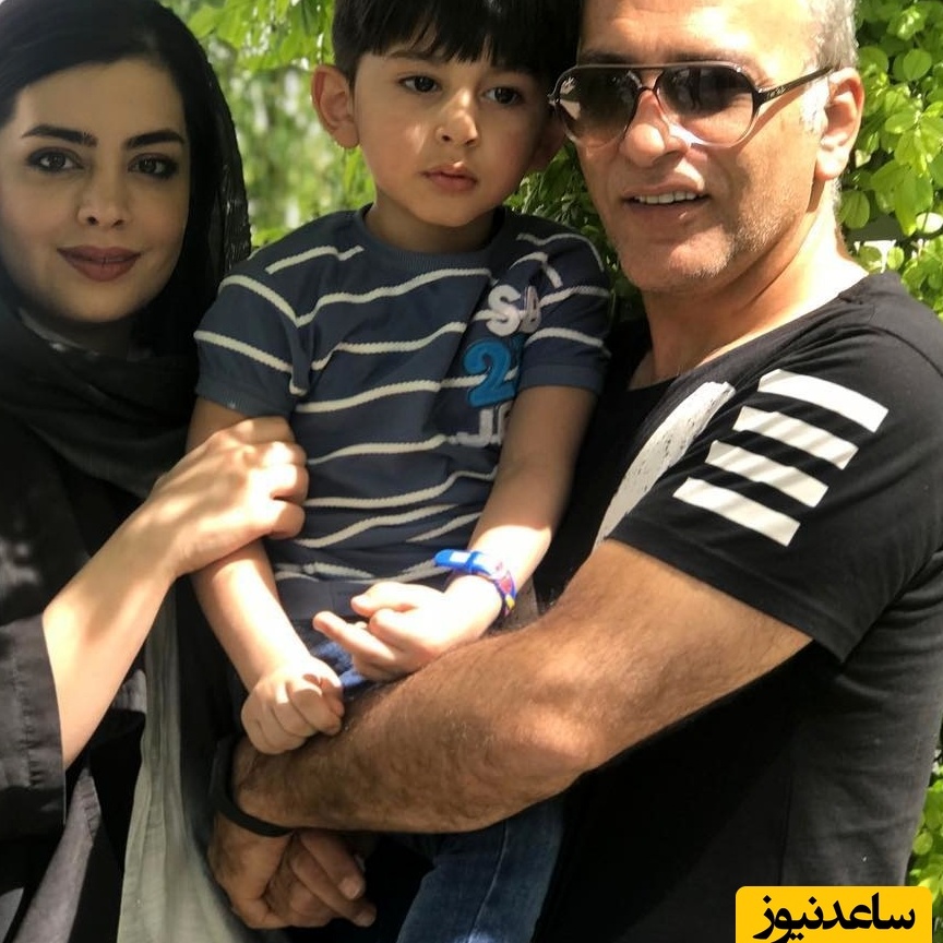 حمیدرضا آذرنگ بازیگر نقش عمو خلیل در سریال نون خ را در کنار همسر و پسرش