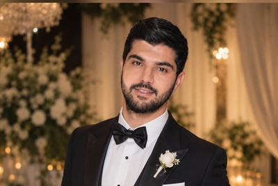 هر روز با دلیل مجرد ماندن سلبریتی‌ها/ پشت‌پرده ازدواج نکردن سینا مهراد؛ چرا هیچ‌کس نمی‌تواند او را داماد کند؟+فیلم