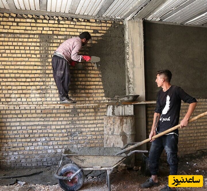 خلاقیت خنده‌دار اوستا بنای ایرانی در ساخت خونه به سبک تونل وحشت شاهکاریه برای خودش/درب حیرت انگیز ساخته ذهن خلاق و مریض😂