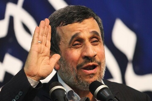 تصویری تاریخی از لبخندهای محمود احمدی‌نژاد در عکس یادگاری با رهبر انقلاب در کنار کابینه سیدمحمد خاتمی