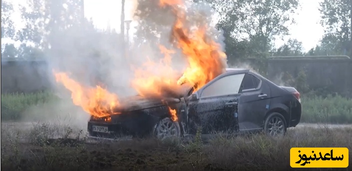 ویدیو| لحظه شعله کشیدن خودروی دروازبانه تیم فوتبال در آتش/ چه صحنه وحشتناکی!