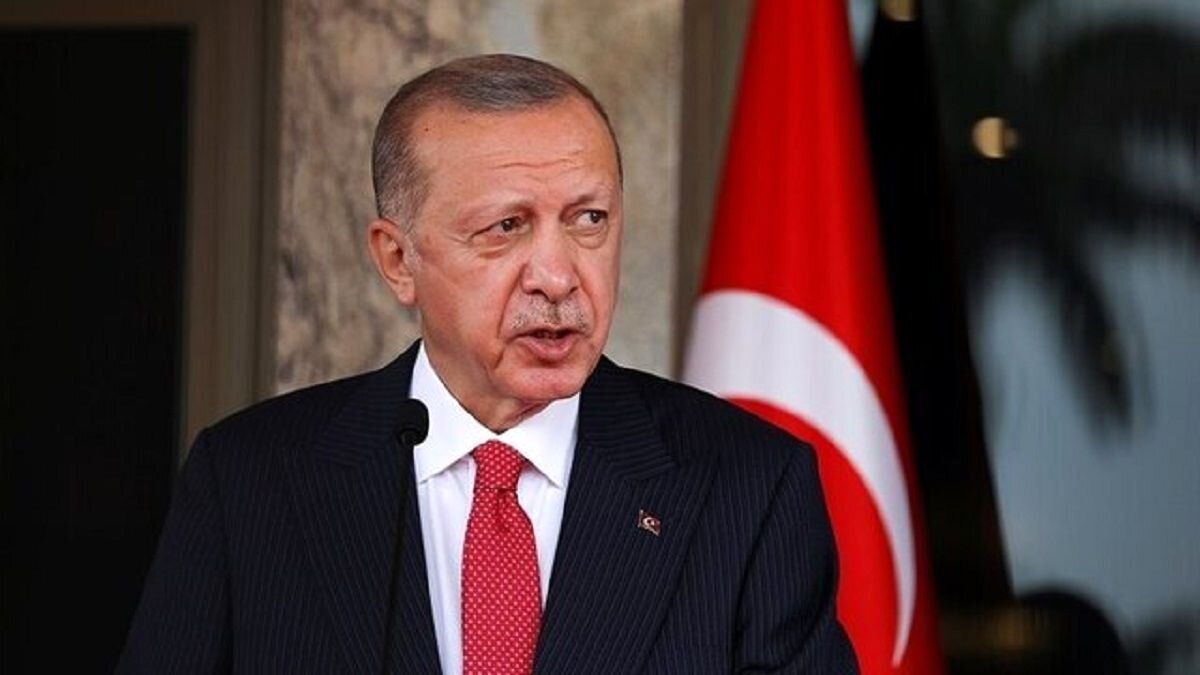 حرکت جنجالی اردوغان؛ پخش پول دستی بین زلزله‌زدگان