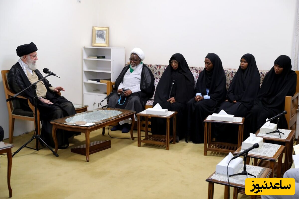دفتر کار آیت الله خامنه ای