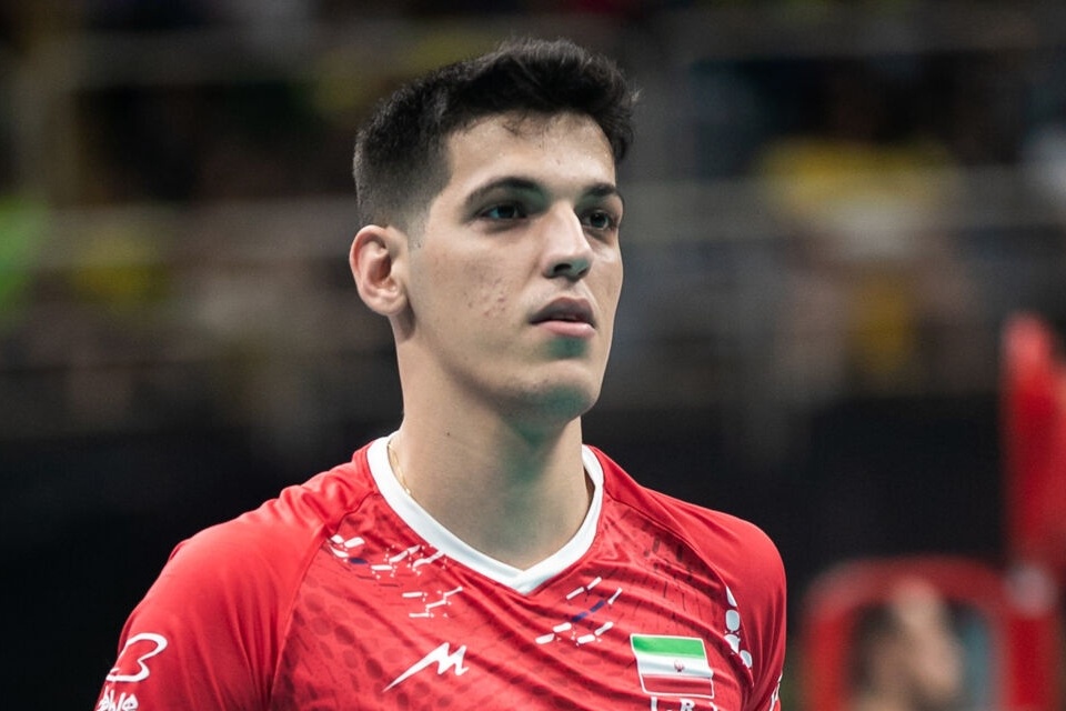 قطر مانع بازگشت صابر کاظمی به ایران / ملی‌پوش والیبال در حصر پزشکی