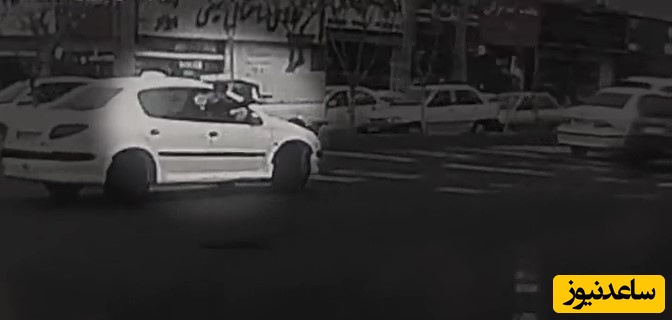 ببینید| شلیک با اسلحه جنگی از داخل پژو به عابران پیاده! +ویدیو