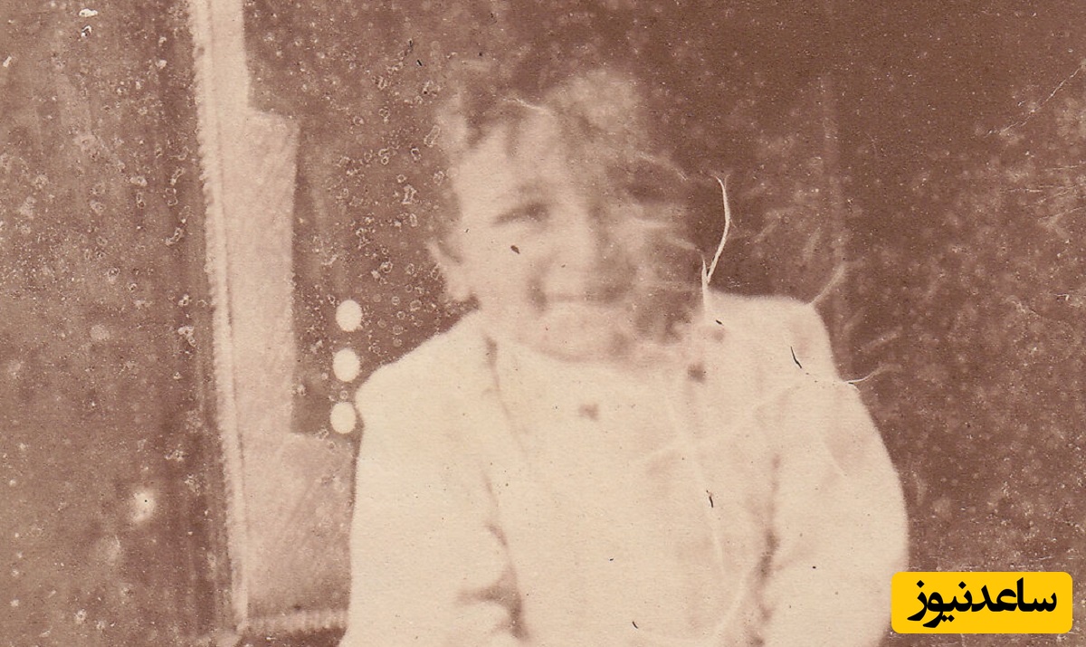 عکس؛ سفر در زمان؛ «مرضیه و مهدی قلی میرزا، نوه های ناصرالدین شاه»؛ سال 1293