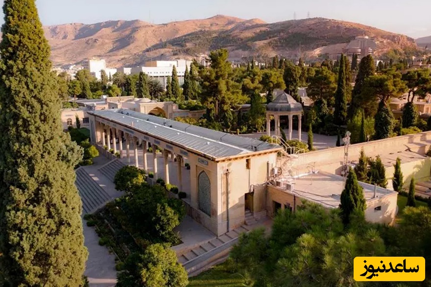 دیوار تالار میانی حافظیه که محوطه را به دو بخش تقسیم کرده از نمای بالا