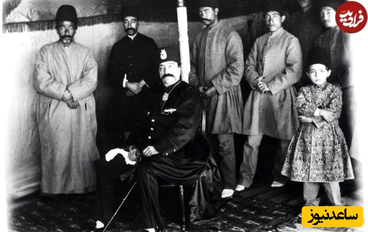 در خیمۀ سلطنتی در سرخه حصار