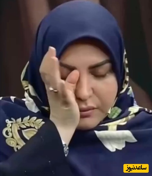 سوال پدر یکی از دانش آموزان شهدای میناب...!! و گریه های بی امان المیرا شریفی مقدم!+ ویدئو