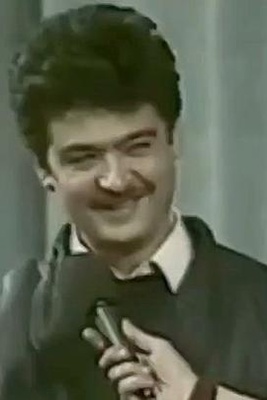 ویژه 22 بهمن / یادی کنیم از سرود «ایران ایران» با صدای زنده‌یاد رضا رویگری + ویدئو