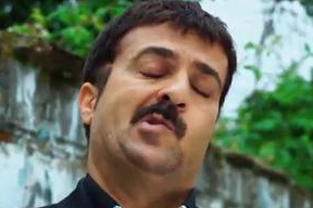 (ویدئو) سکانس خنده دار سریال پایتخت 3: من شلوار سفید برفی لوله تفنگی می پوشم؟