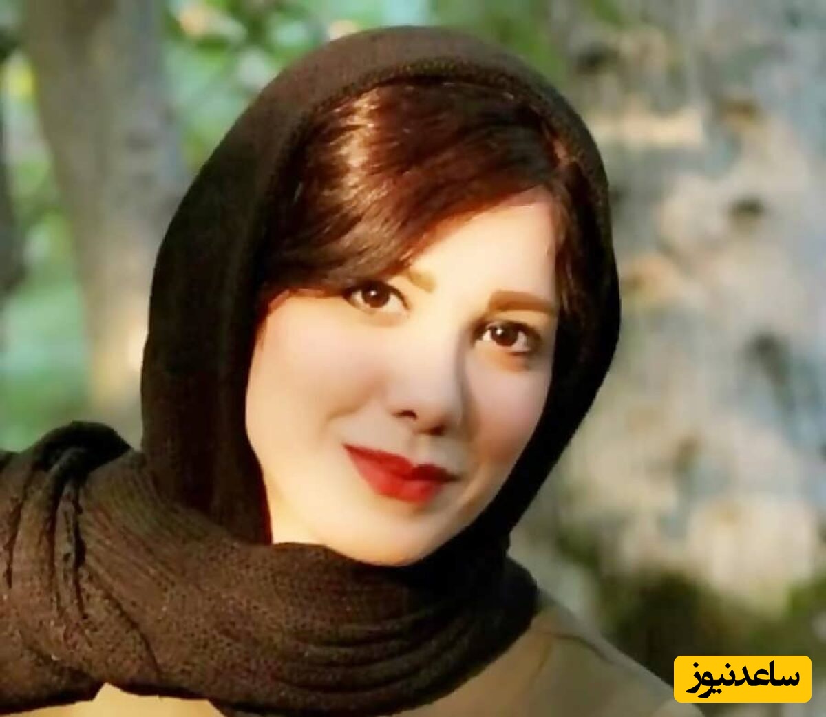 (ویدیو) دلنشین‌ترین و بهترین شعرخوانی باران نیکراه از اهورا ایمان: گفتم این آغاز پایان ندارد/ عشق اگر عشق است آسان ندارد