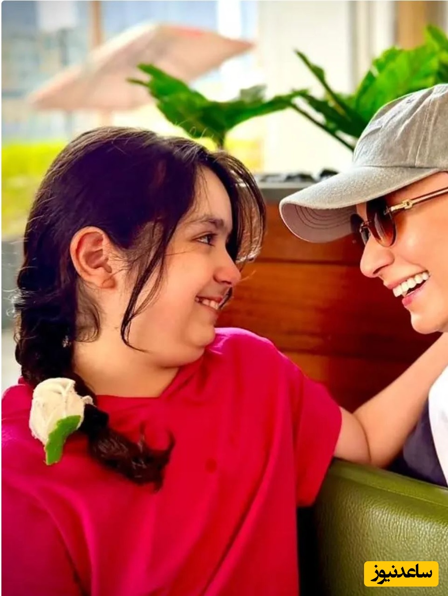 نسرین نصرتی و دخترش